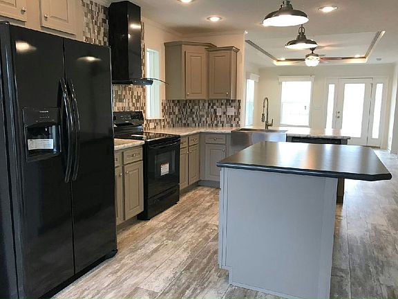 2nd image of 4604 Lake Crystal Blvd #Rlmvjp
