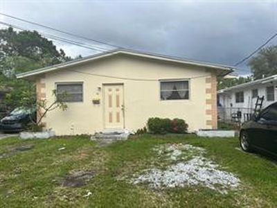 95 NE 168th Street, North Miami Beach, FL, 33162