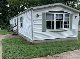 122 Zackary St, Oak Grove, KY 42262