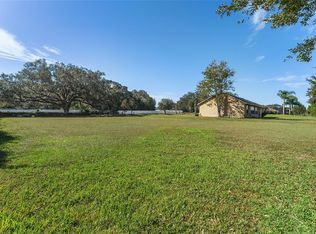 523 Dowling Cir #13, Lady Lake, FL 32159