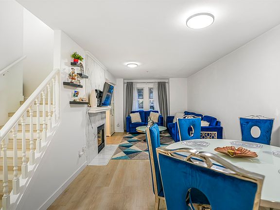 3rd image of 15432 16a Ave #5