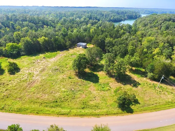 79 Felkel Landing Rd, Iva, SC 29655