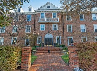 10 Jefferson Rd APT 3B, Saint Louis, MO