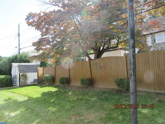 3rd image of 1220 Mason Ave