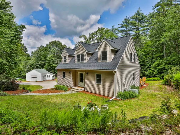 8 Cleveland Hill Road, Brookline, NH 03033