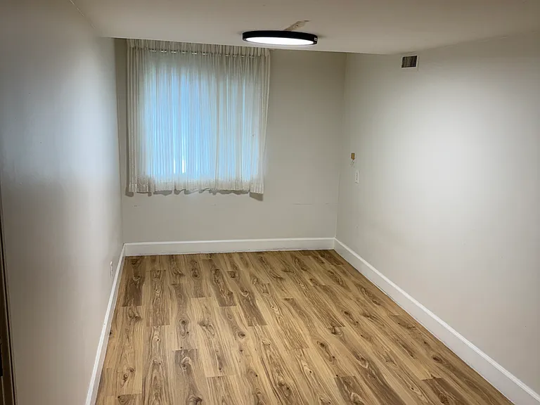 2750 Community Ave — Photo 22