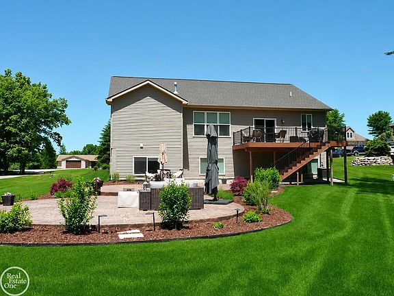 4th image of 1893 Suncrest Dr