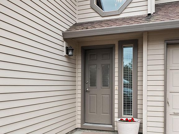 4th image of 9721 SW London Ct