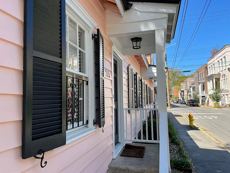 215 West Taylor Street
