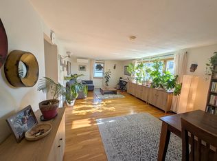 24 Sunset Rd #2, Arlington, MA 02474