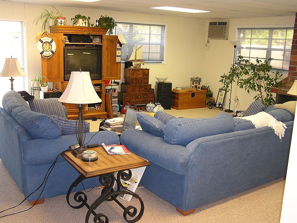 Large Bonus Room