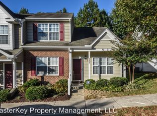 8020 River Watch Ln, Raleigh, NC 27616