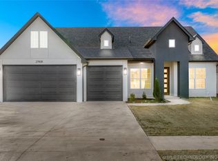 27428 E 108th St S, Coweta, OK 74429