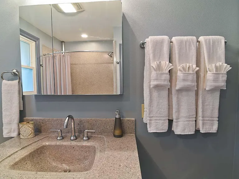 Bathroom 2