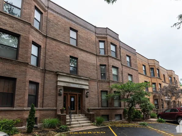746 W California Ter, Chicago, IL