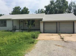 709 E Cedar Ave, Enid, OK 73701