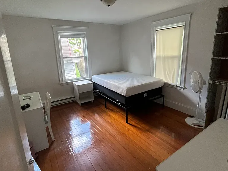 8-10 Hammondswood Rd — Photo 3