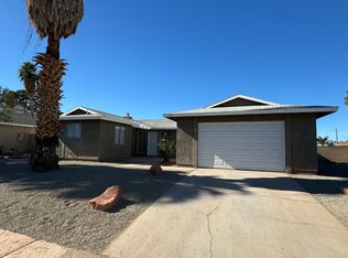 373 Clarges Ln, Sunrise Manor, NV 89110