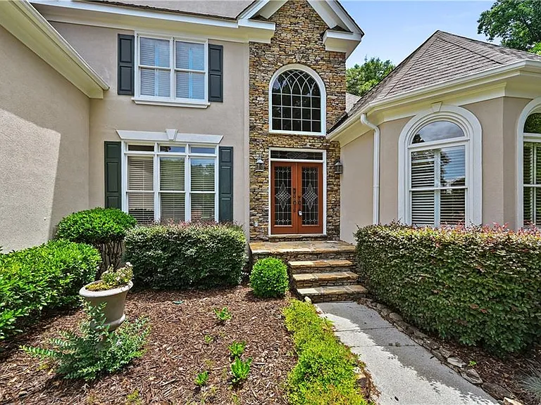 1792 Bristol Farms Ct — Photo 2