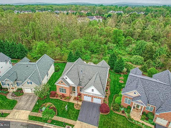 4th image of 15649 Alderbrook Dr