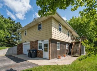 830 Connie Rd, Baraboo, WI 53913