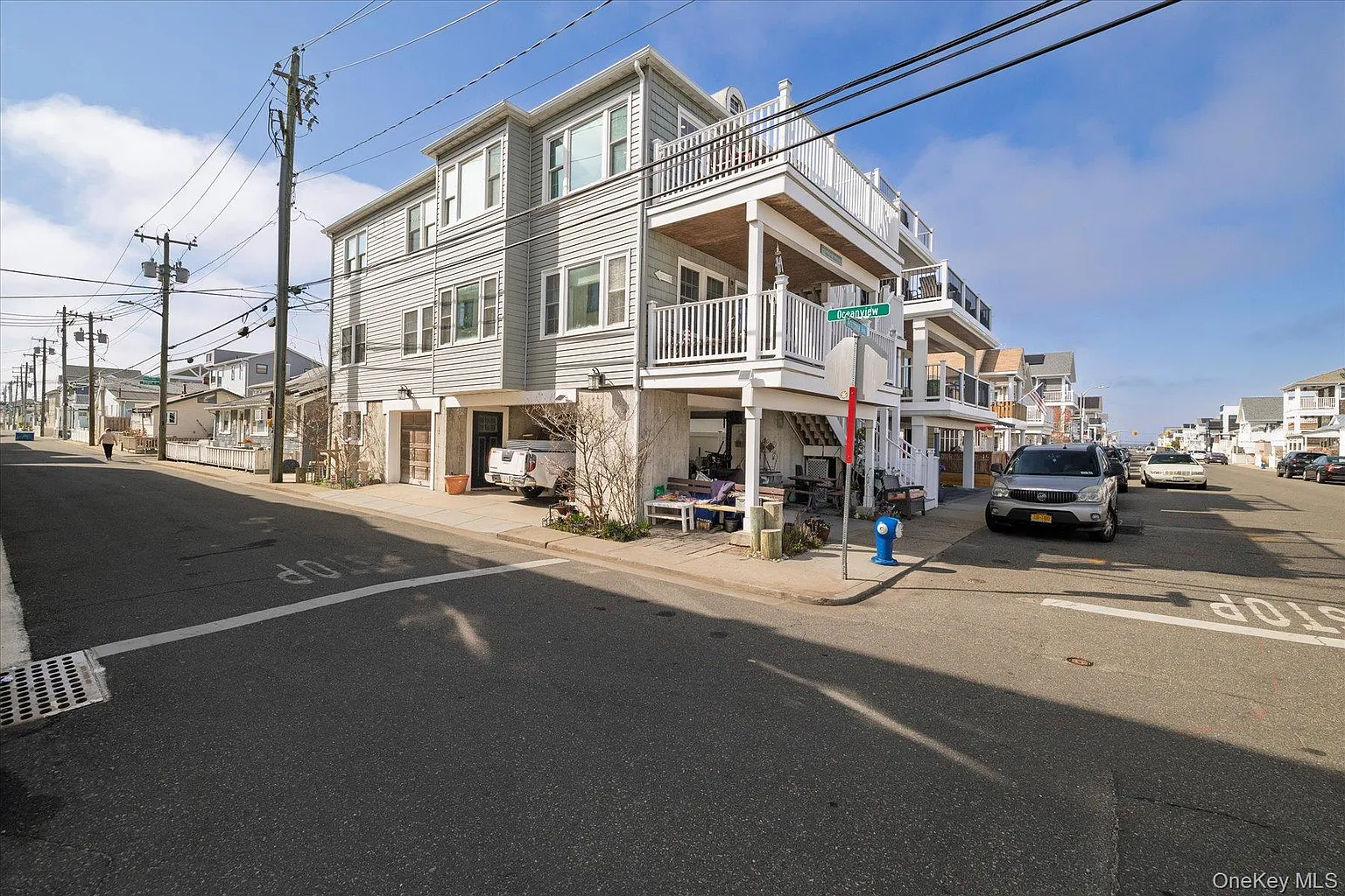 23 Arizona Avenue photo 1
