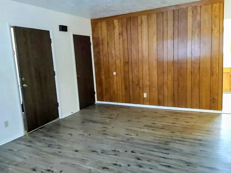 5180 Joy St #3 — Photo 2