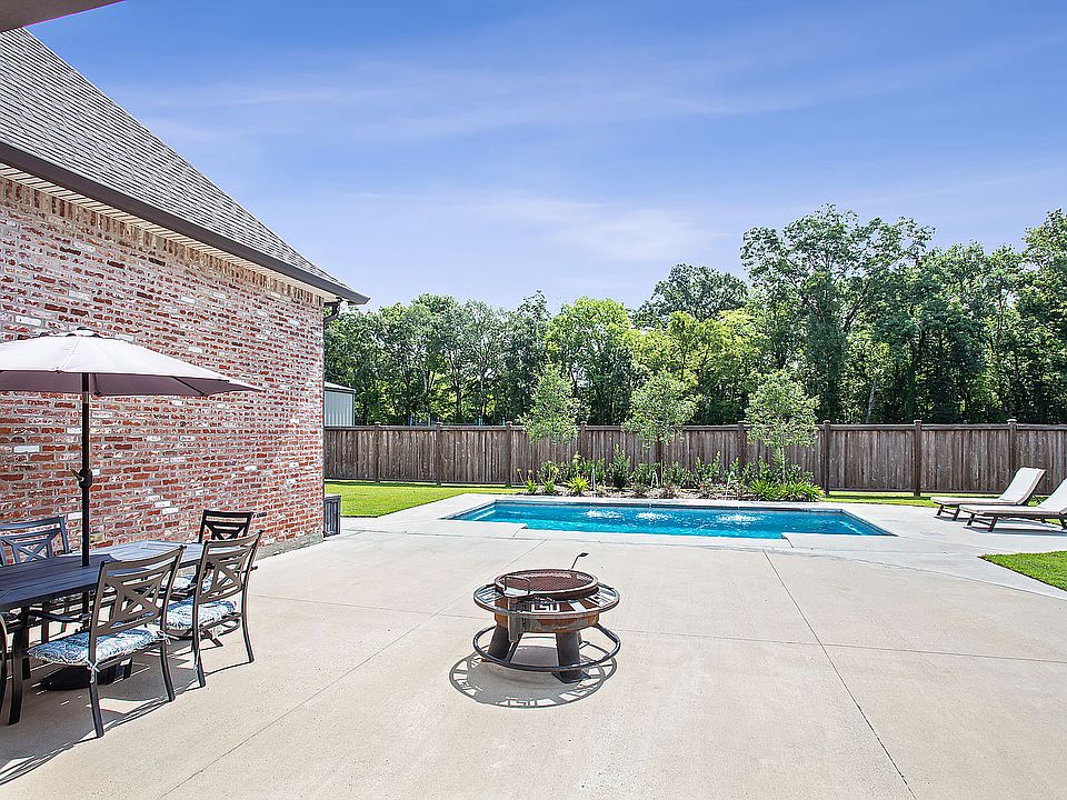 5915 Hunters Pointe Ln, Brusly, LA 70719 Zillow