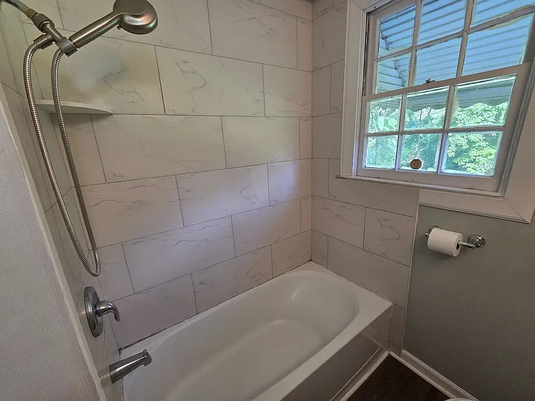 5862 E Heights Dr — Photo 10