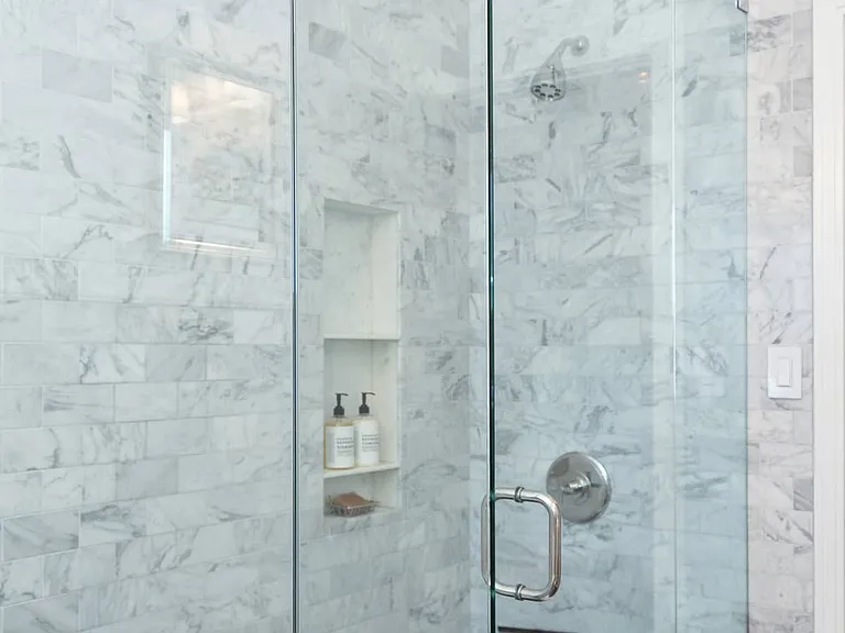 139 N Mansfield Ave #1 — Photo 25