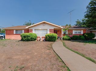 2816 W 21st St, Plainview, TX 79072