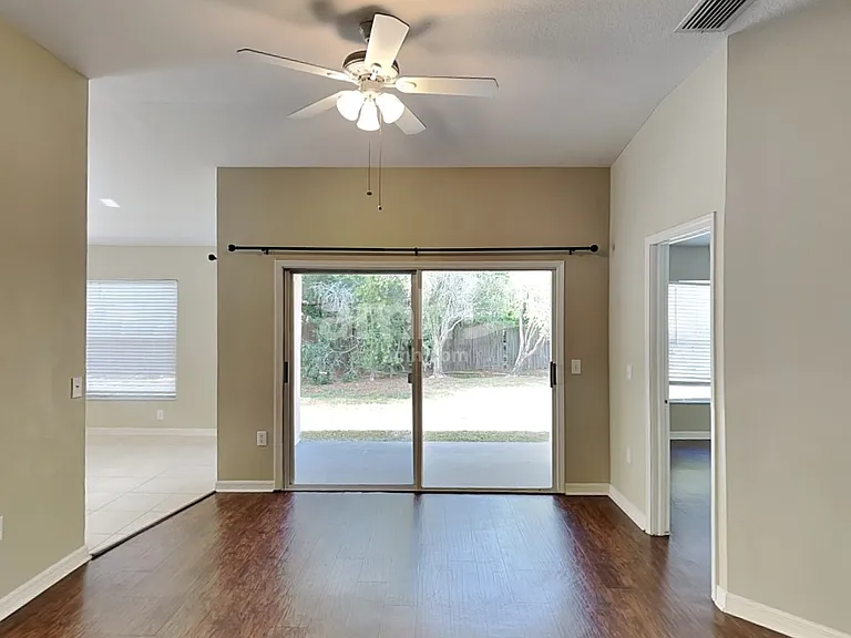 30907 Midtown Ct — Photo 6