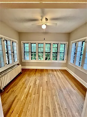 Frances Apartments — Photo 4