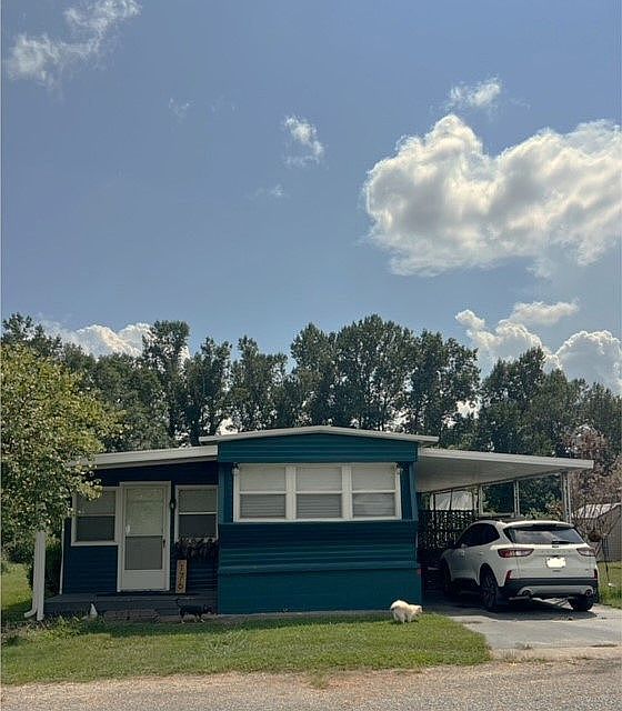 1st image of 176 Klondike Ln