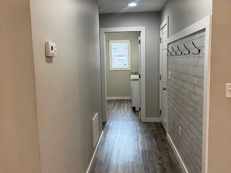 198 Morgan Rd — Photo 8