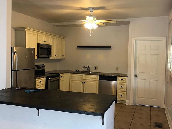 4th image of 4227 Walmsley Ave