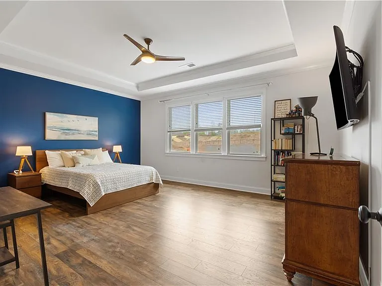 409 Carmichael Cir — Photo 48