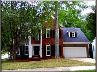 6236 Hickory Cove Ln, Charlotte, NC 28269