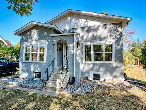 2nd image of 707 6th Ave E #B