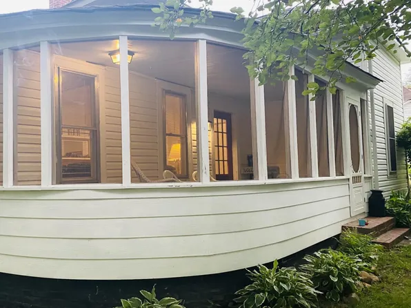 15 Bridge St, Mineral Bluff, GA 30559