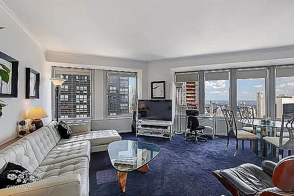 1st image of 150 W 56th St APT 6302