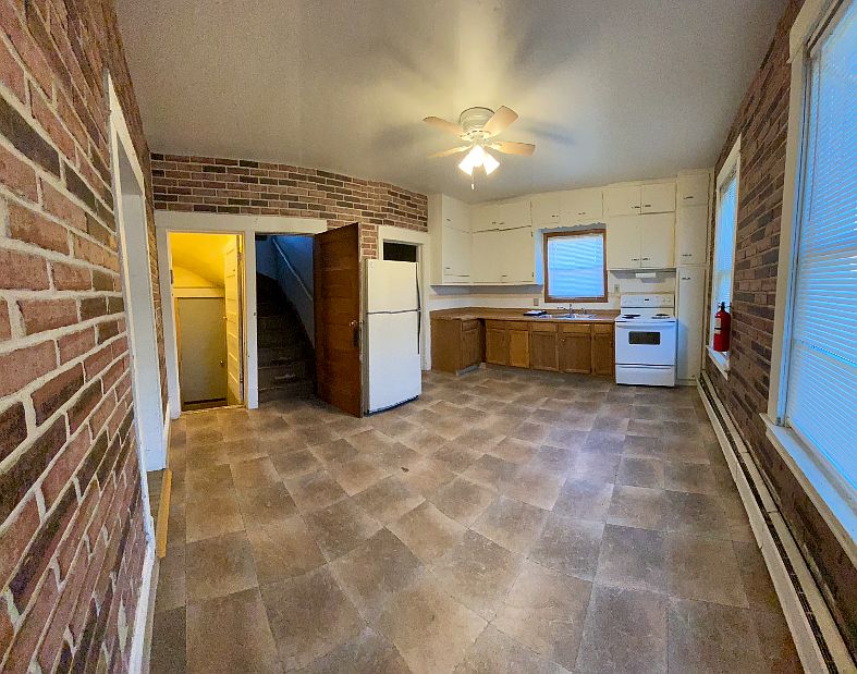 Main Floor Kitchen