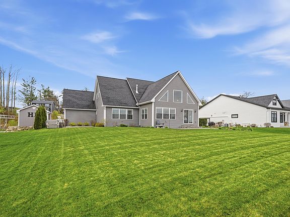 5th image of 4868 W Houghton Lake Dr