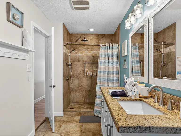 Main bathroom