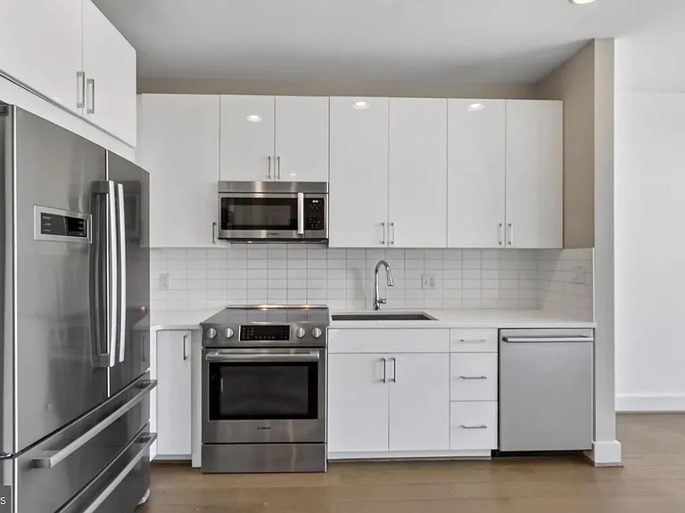 1500 Pennsylvania Ave SE #310 — Photo 3