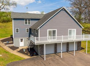 25 Blue School Rd, Danville, PA 17821
