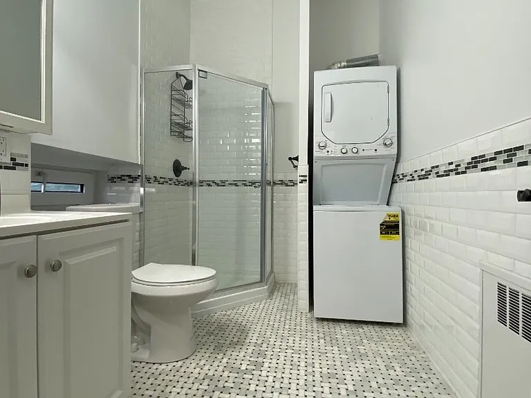 155 Beacon Hill Dr #4 — Photo 10