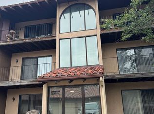 21W581 North Ave APT 12A, Lombard, IL 60148
