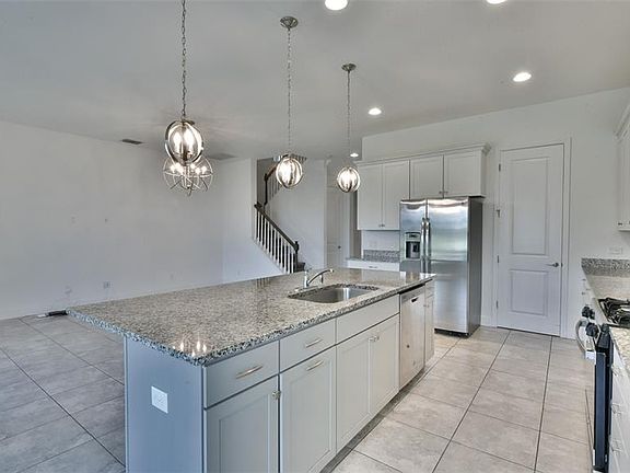 5th image of 9152 OLMO COURT