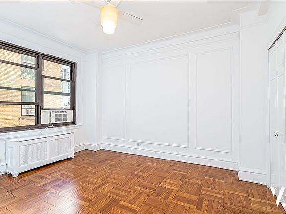 5th image of 300 W 108th St APT 7E